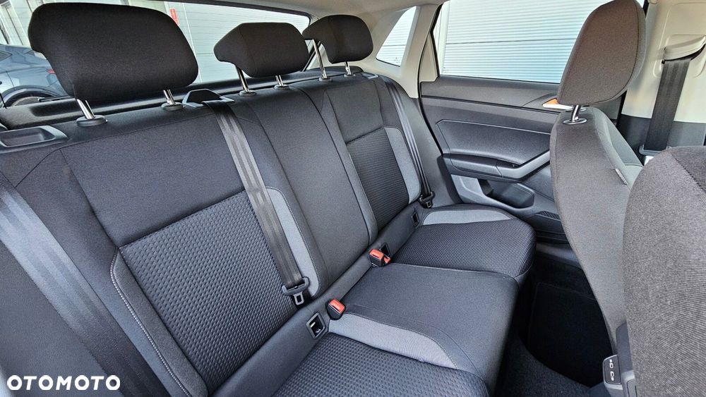 Volkswagen Polo - 30