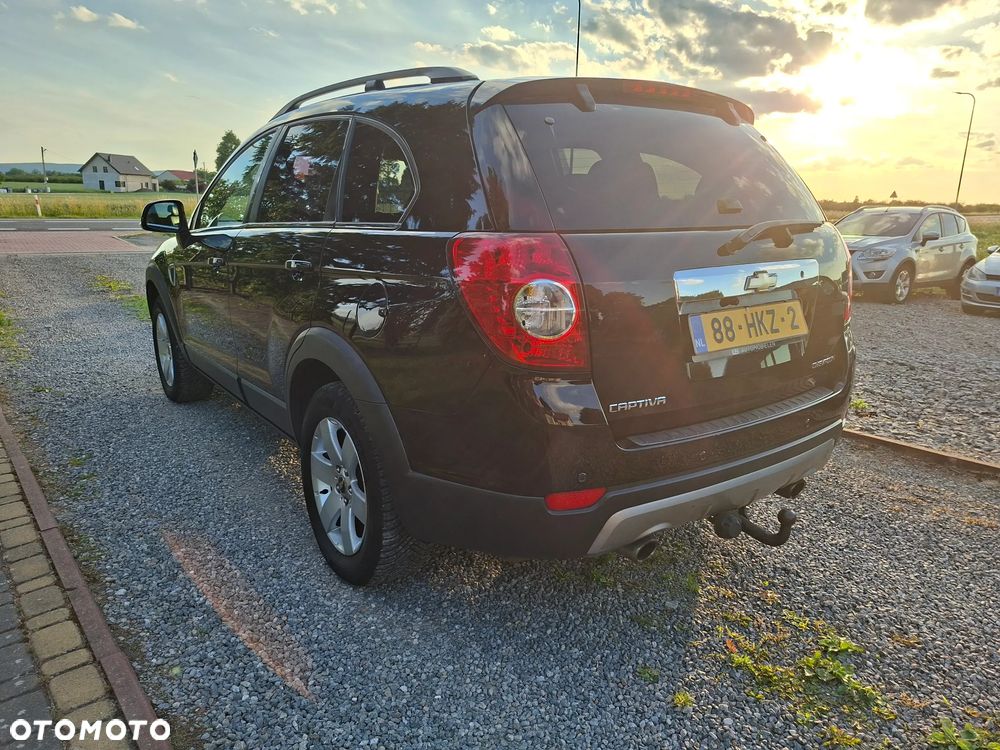 Chevrolet Captiva 2.4 4WD 7 Sitzer LT - 4