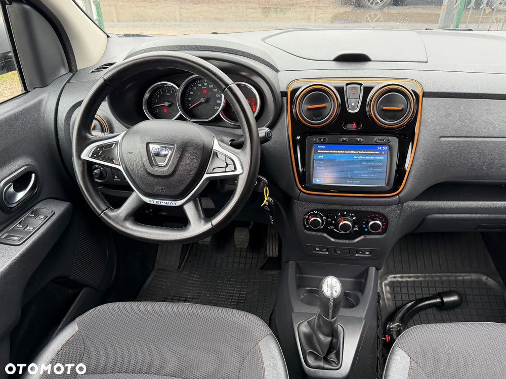 Dacia Lodgy TCe 115 Stepway - 7