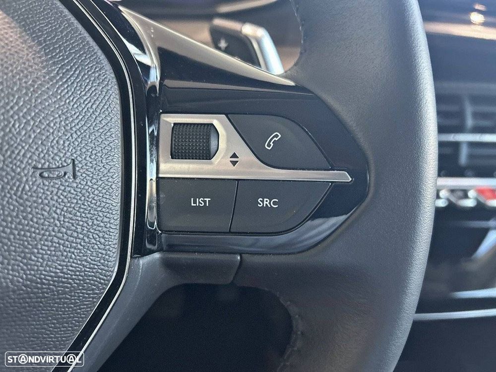 Peugeot 208 1.2 Hybrid Allure e-DCS6 - 15