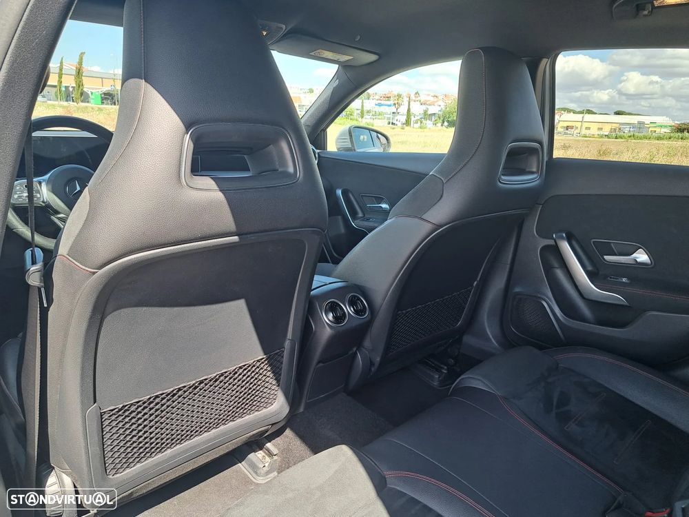 Mercedes-Benz A 200 AMG Line Aut. - 21