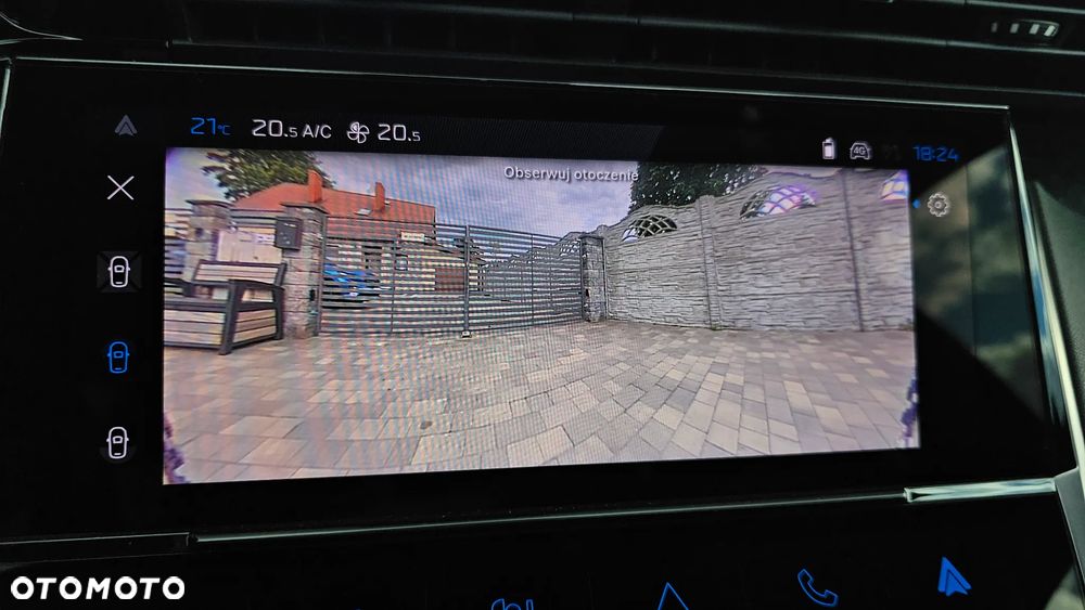 Peugeot 408 1.6 Plug-In Hybrid 180 Allure EAT8 - 15