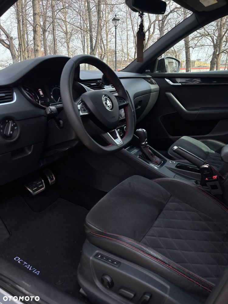 Skoda Octavia 2.0 TSI DSG RS 245 - 10