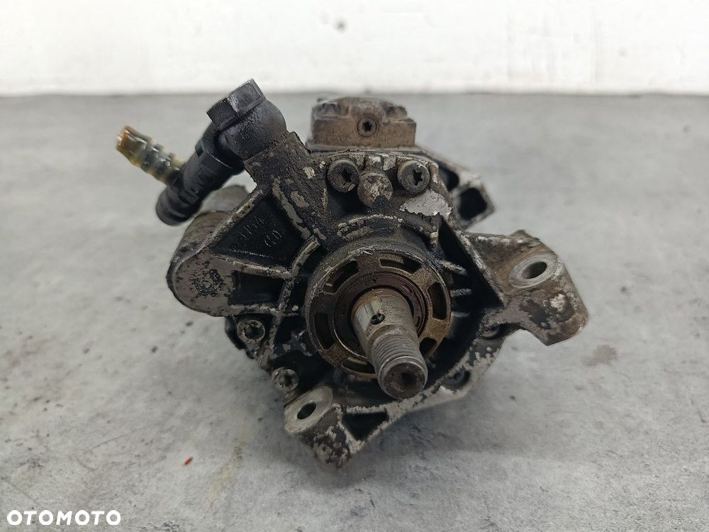 POMPA WTRYSKOWA RENAULT CLIO III 8200663258 5WS40153  A2C20000754  SIEMENS - 2