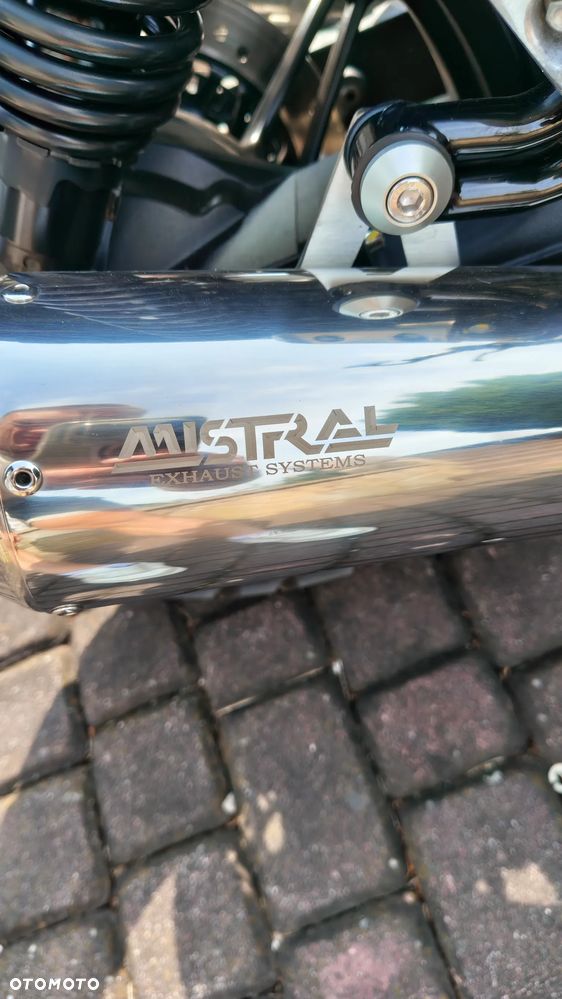 Moto Guzzi V7 - 14