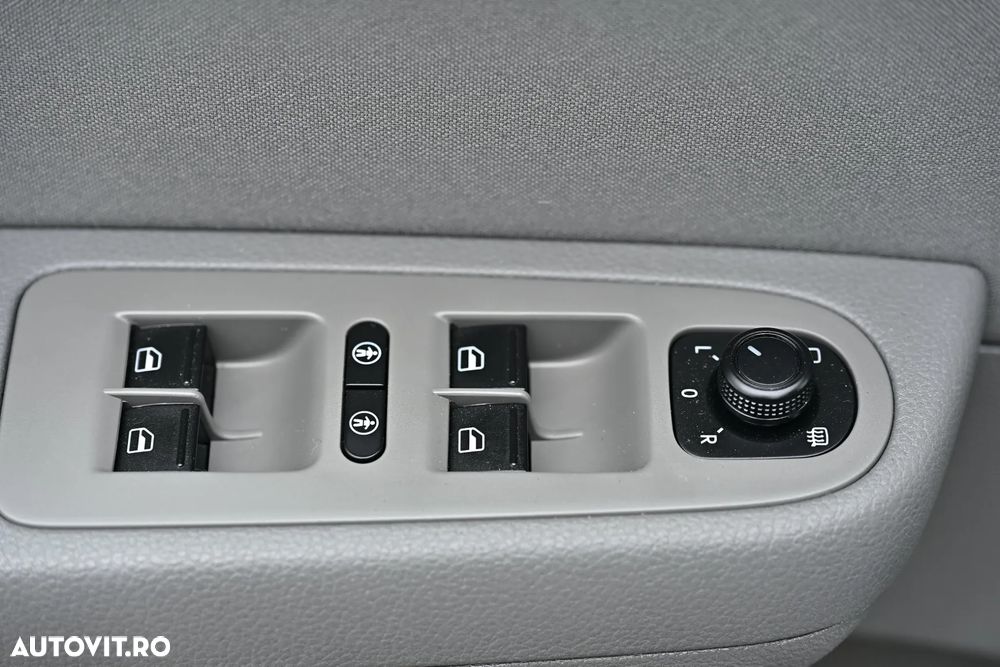 Volkswagen Sharan - 17