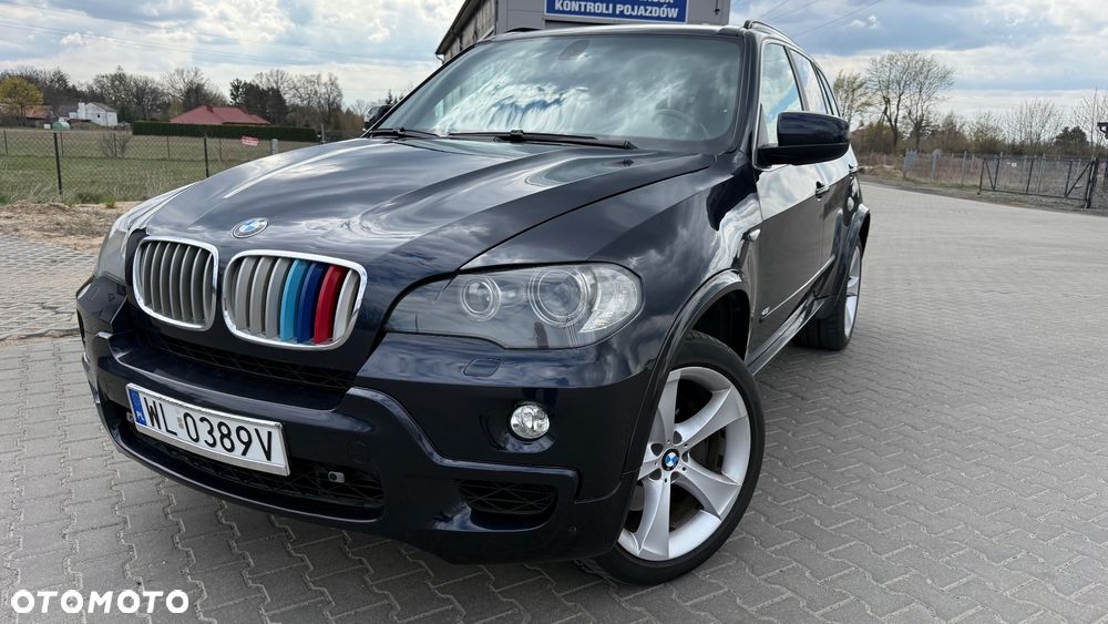 BMW X5 4.8is - 4