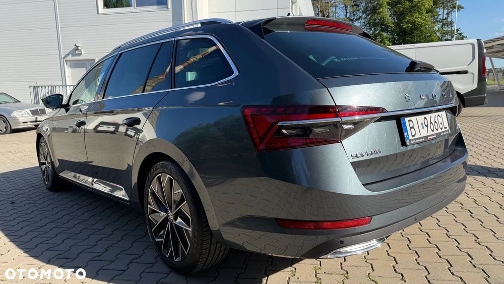 Skoda Superb 2.0 TDI SCR 4x4 L&K DSG - 4