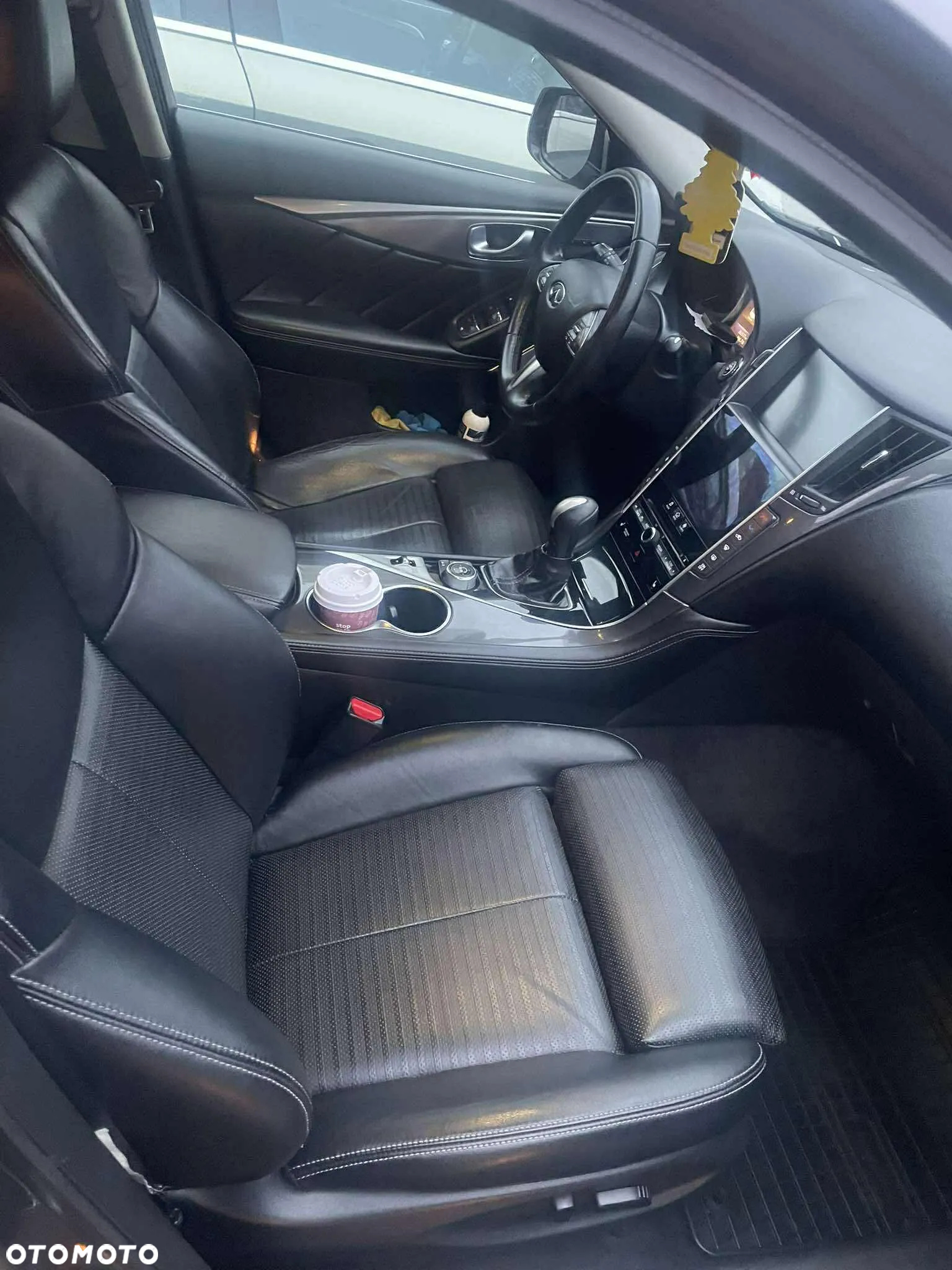 Infiniti Q50 2.2d - 17