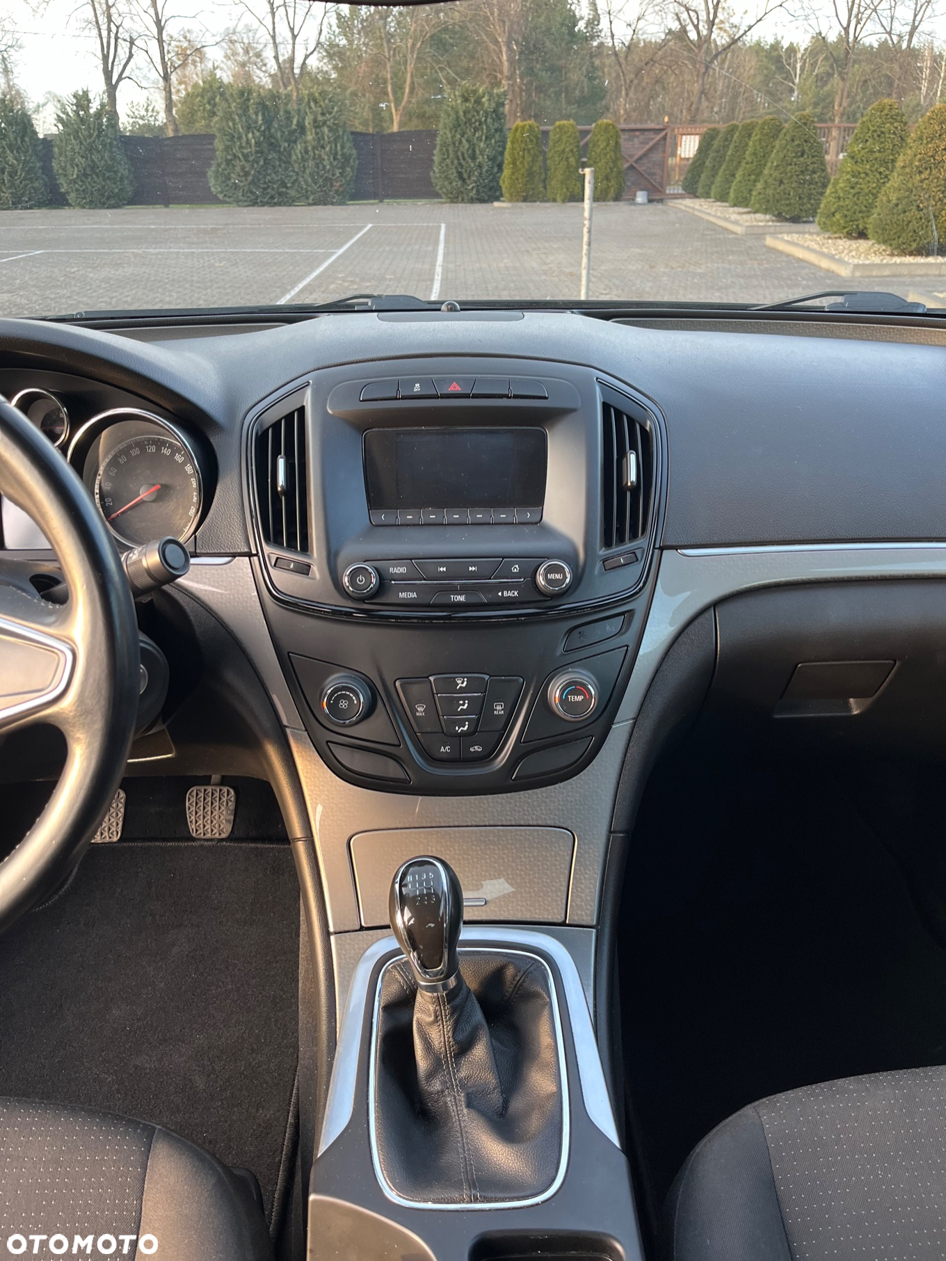 Opel Insignia 2.0 CDTI - 12