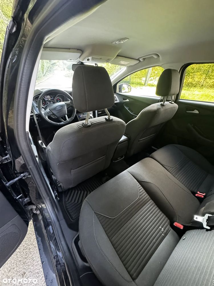 Ford Focus - 7