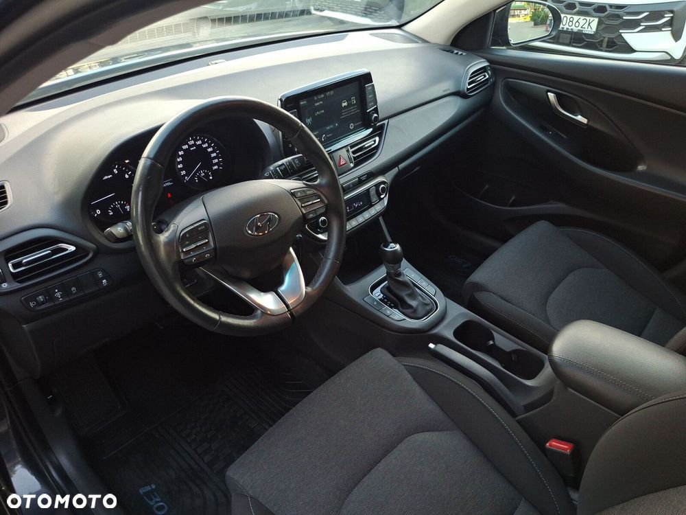 Hyundai i30 - 10