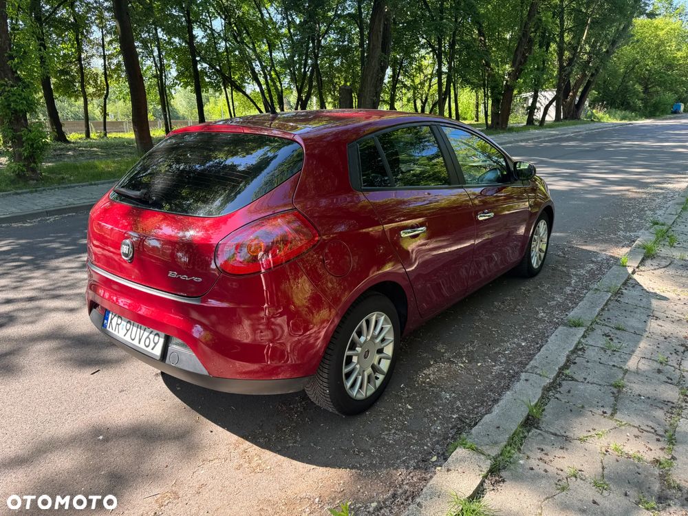 Fiat Bravo 1.4 T-JET 16V Dynamic Euro5 - 17