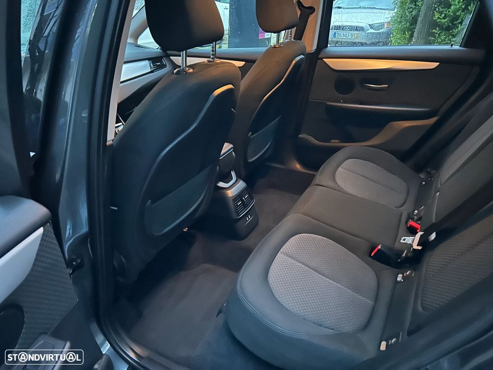 BMW 216 Active Tourer d - 16