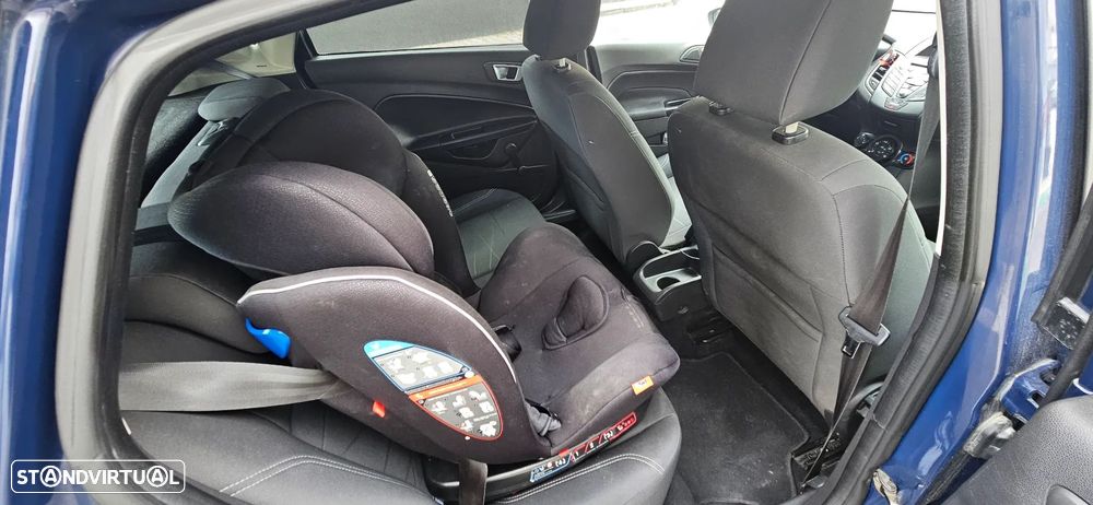 Ford Fiesta 1.5 TDCi Trend - 8