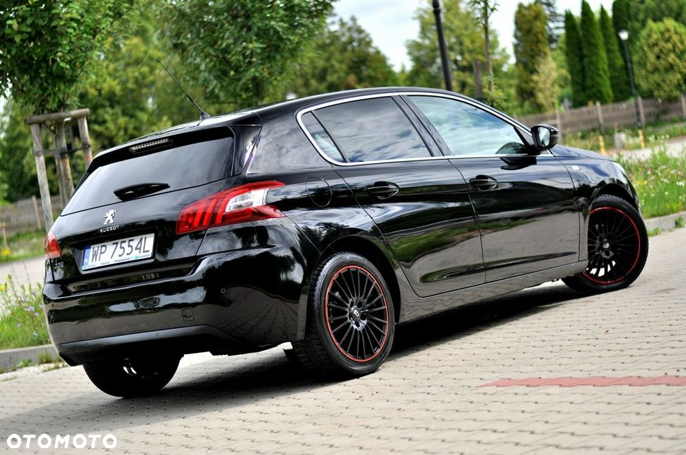 Peugeot 308 1.6 BlueHDi Style S&S - 28