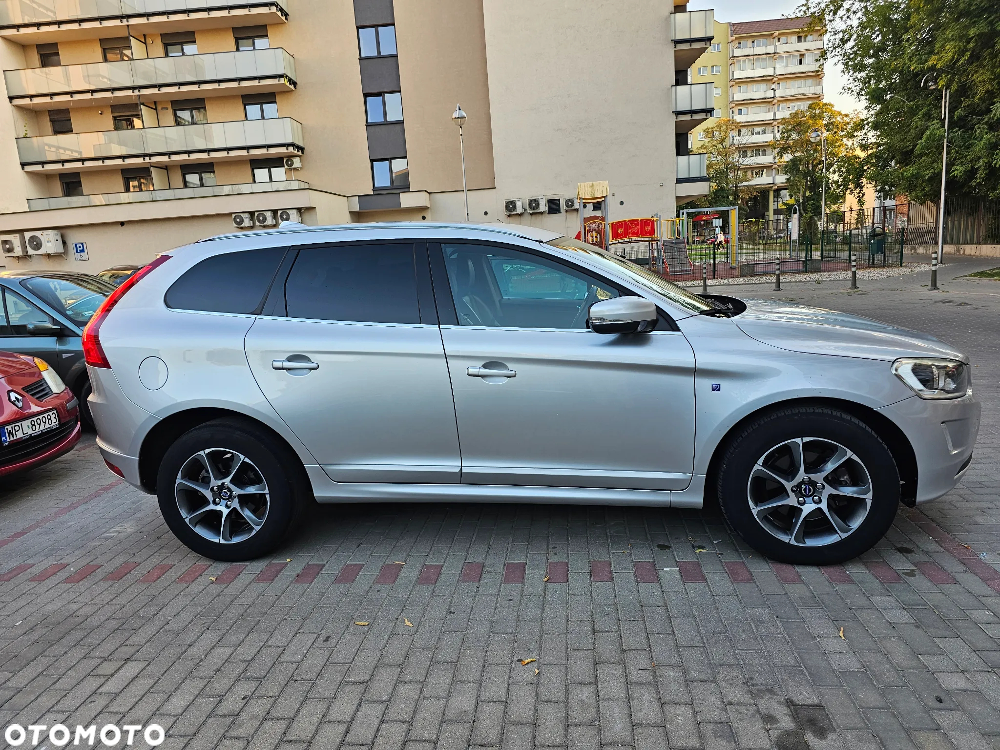 Volvo XC 60 D3 Drive-E Ocean Race - 40