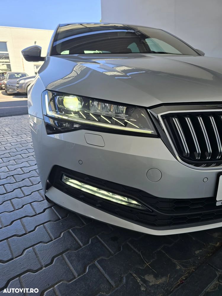 Skoda Superb 1.5 TSI DSG Ambition - 10