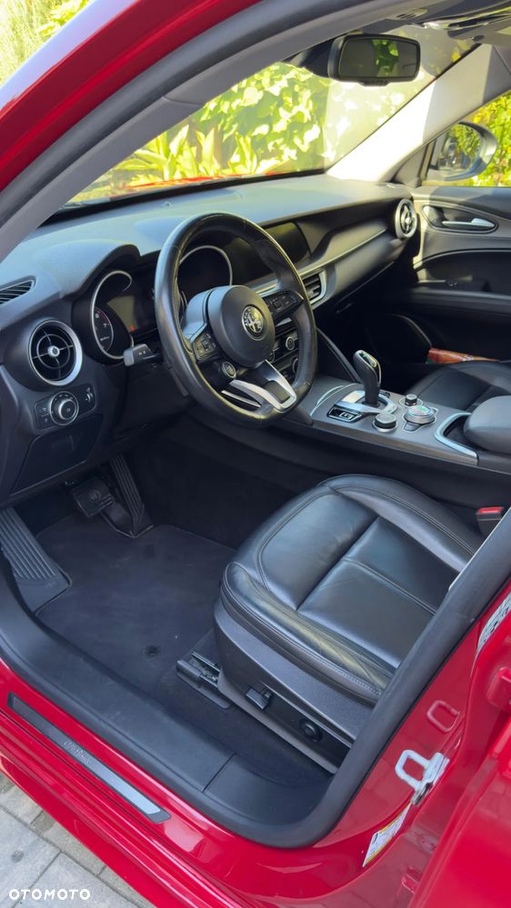 Alfa Romeo Stelvio 2.0 Turbo TI Q4 - 15