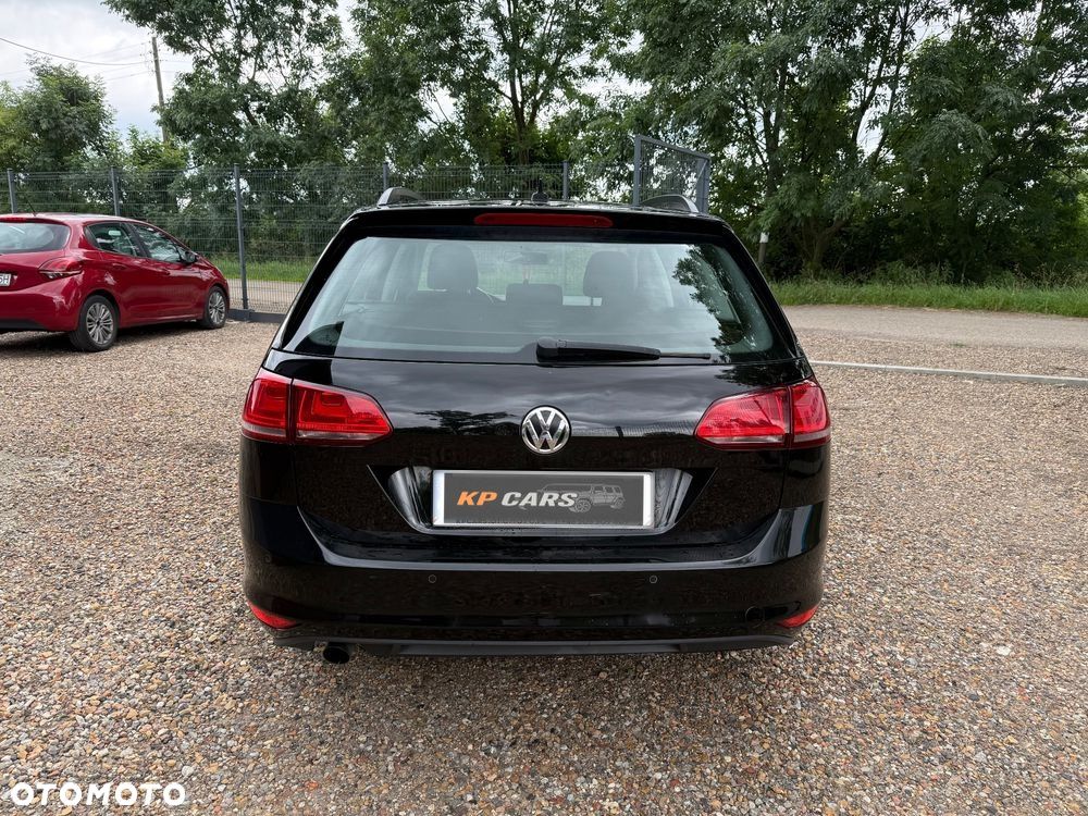 Volkswagen Golf 1.6 TDI DPF DSG Highline - 10