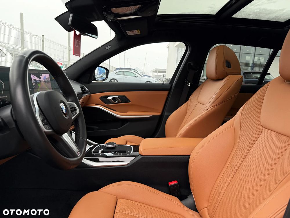 BMW Seria 3 320d xDrive M Sport Sport - 25