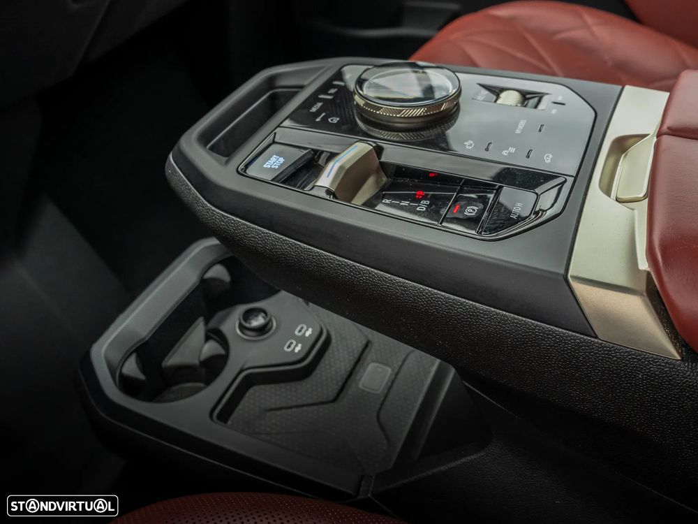 BMW iX xDrive50 - 16
