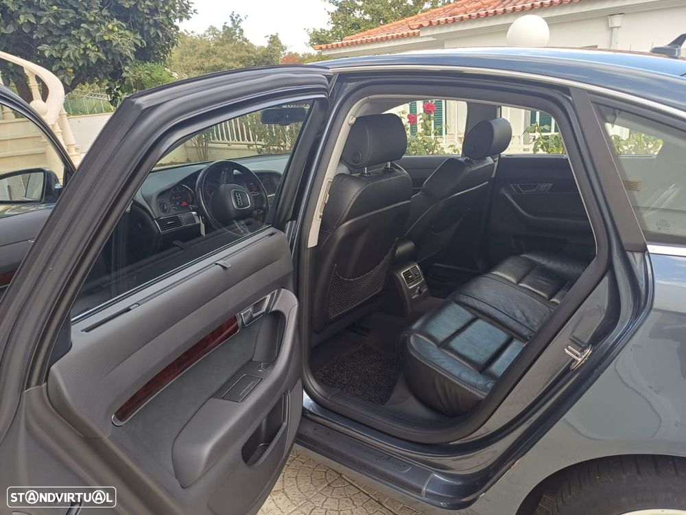 Audi A6 3.0 TDI V6 quattro Exclusive II T. - 3