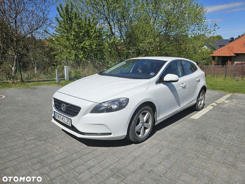 Volvo V40 T3 Momentum - 2