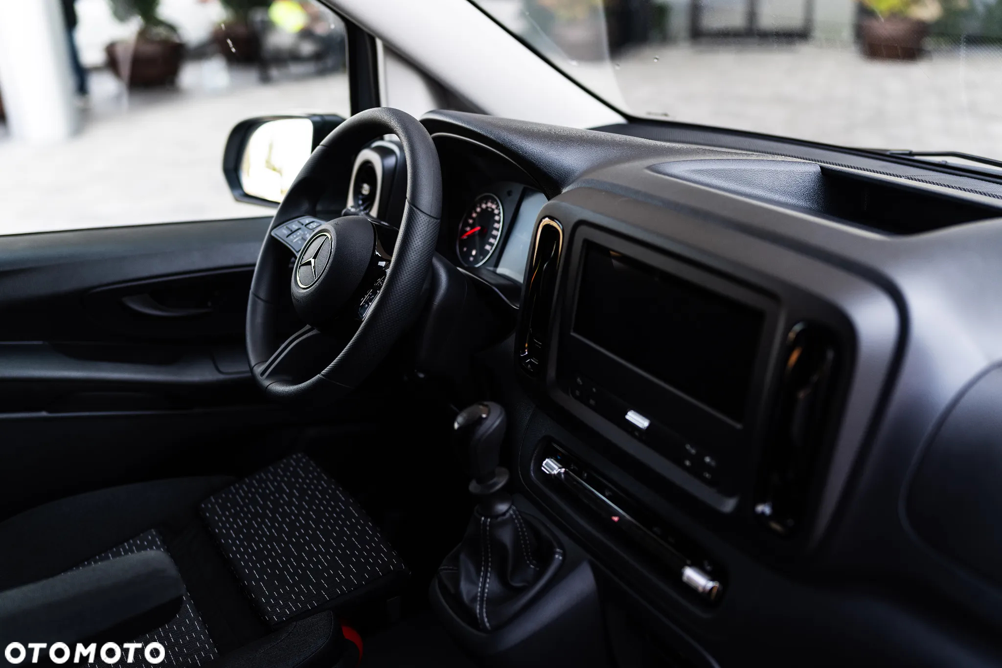 Mercedes-Benz Vito - 14