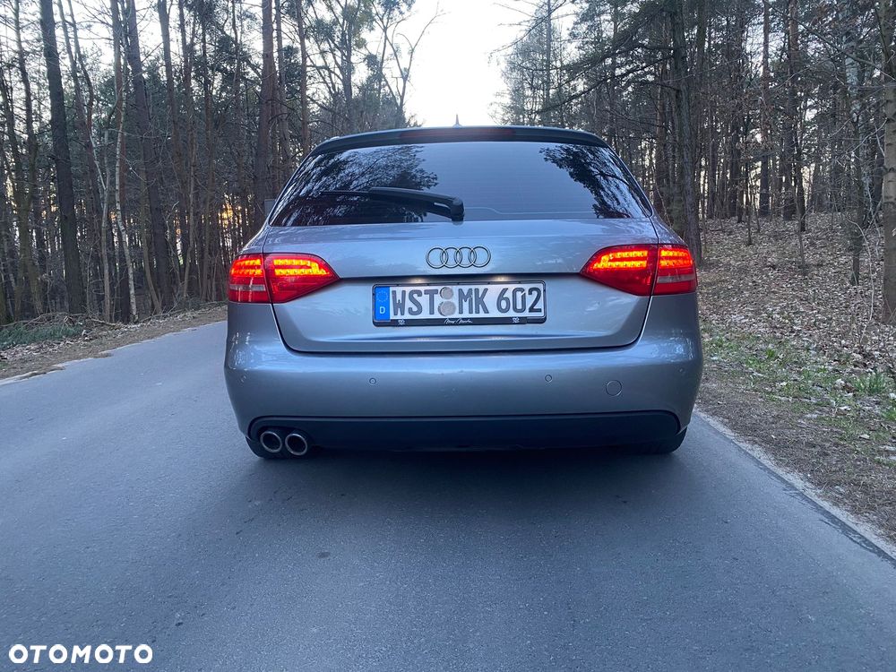 Audi A4 Avant 2.0 TDI - 7