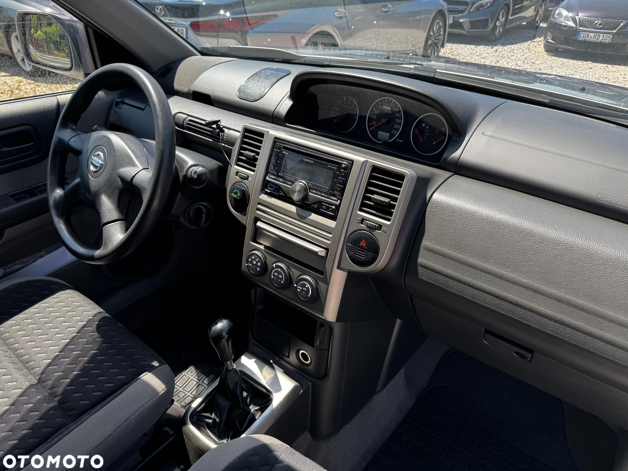 Nissan X-Trail 2.0 Comfort - 39