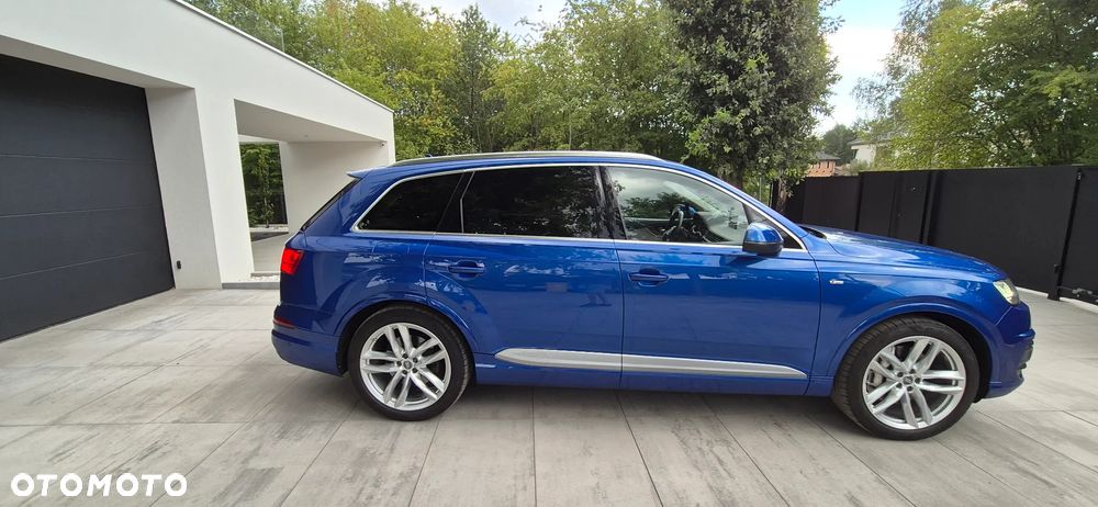 Audi Q7 - 8