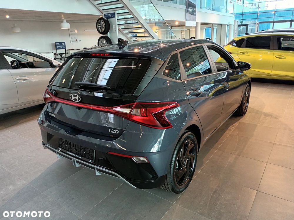 Hyundai i20 1.0 T-GDi Modern Black DCT - 4