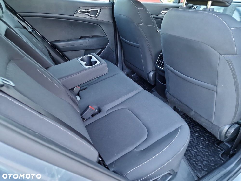 Kia Sportage 1.6 T-GDI MHEV M 2WD DCT - 16