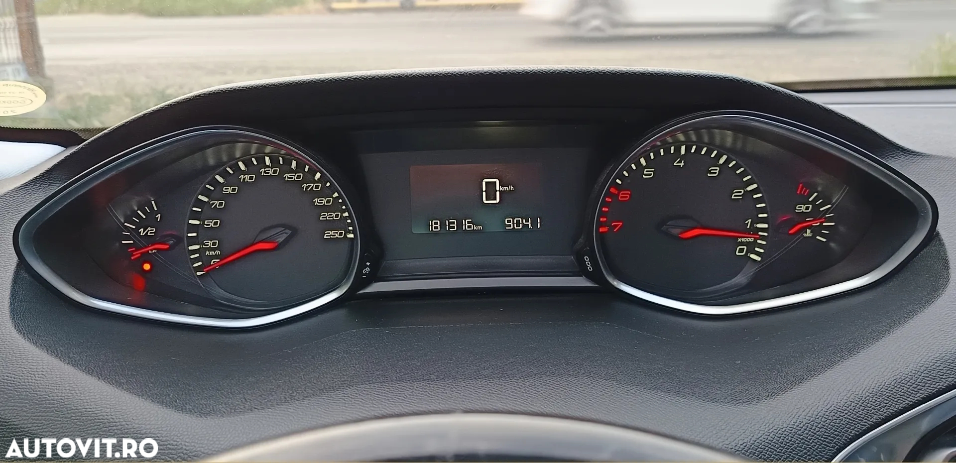 Peugeot 308 125 THP Allure - 9
