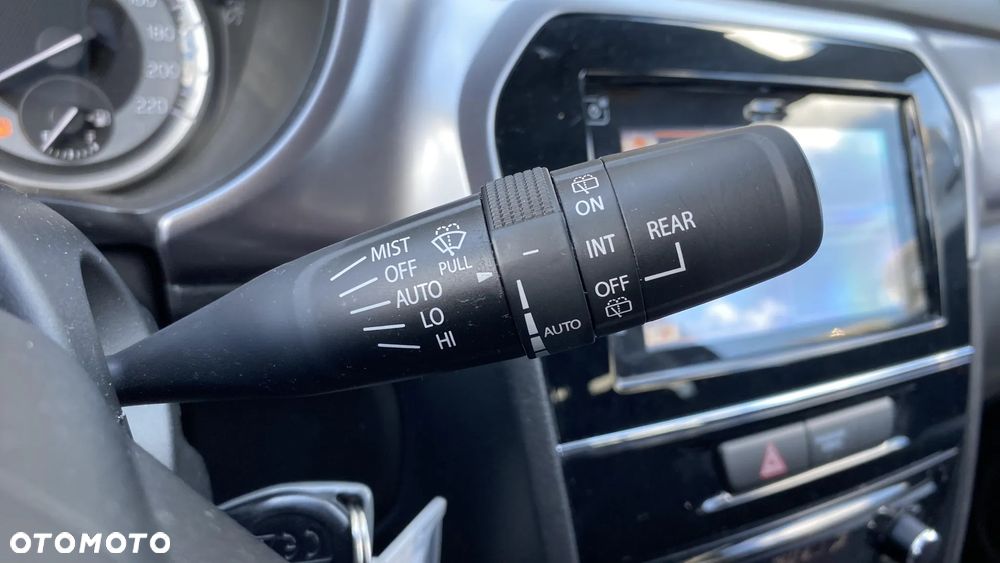 Suzuki Vitara 1.4 Boosterjet SHVS Premium 4WD - 19