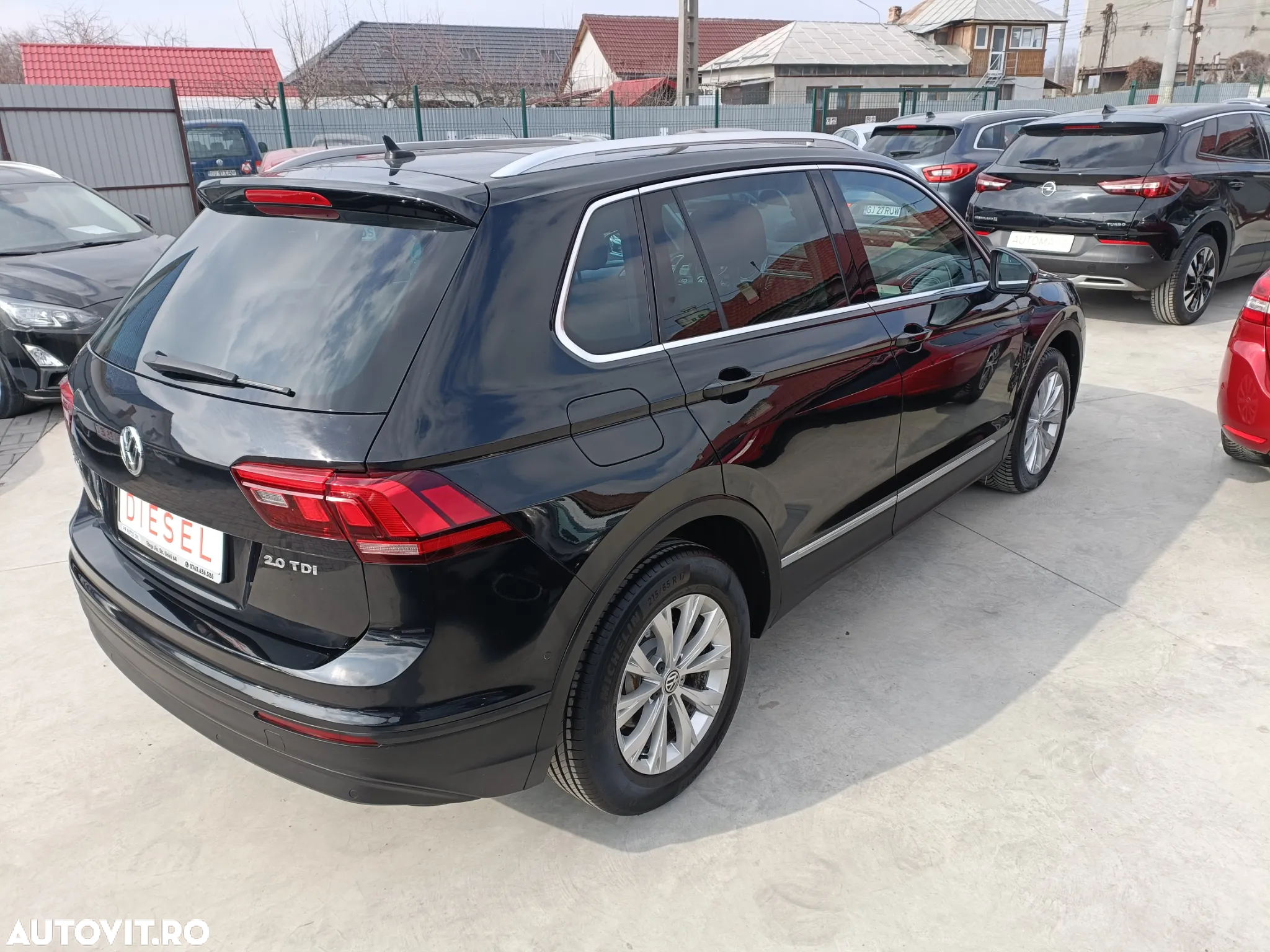 Volkswagen Tiguan 2.0 TDI SCR Comfortline - 21
