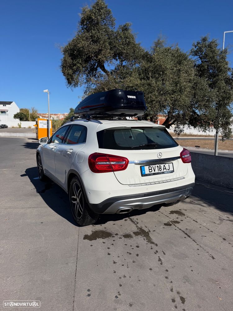 Mercedes-Benz GLA 200 (CDI) d 4Matic 7G-DCT Urban - 4