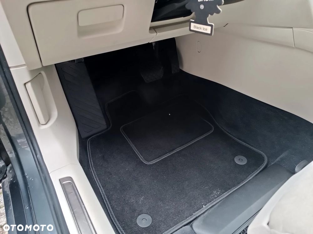 Volkswagen Passat Variant 1.8 TSI BMT Comfortline DSG - 30