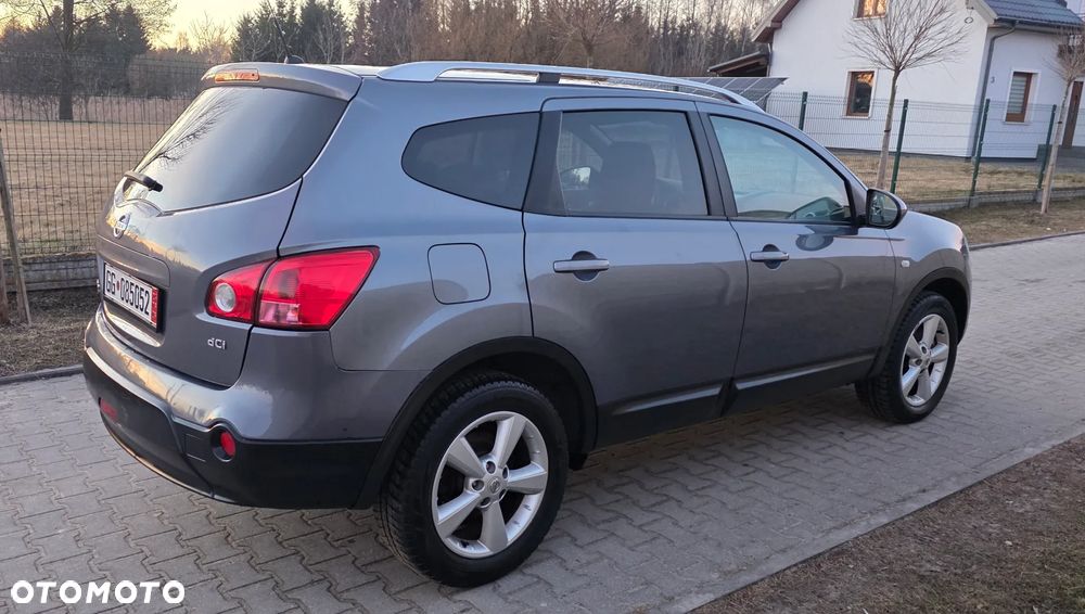 Nissan Qashqai+2 - 11