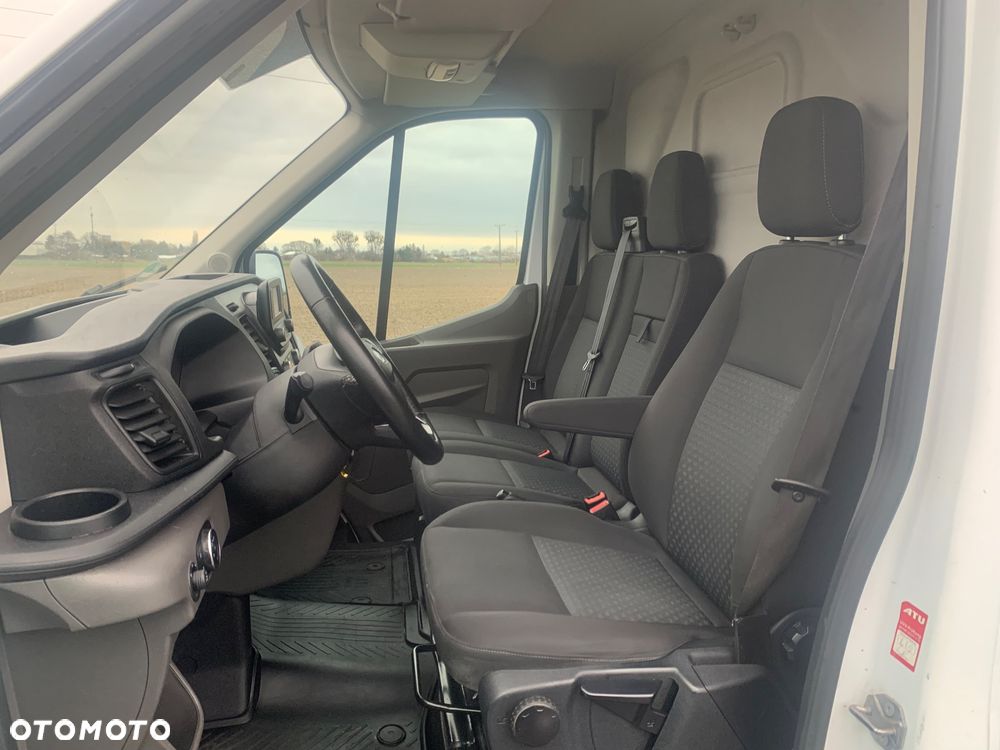 Ford Transit - 21