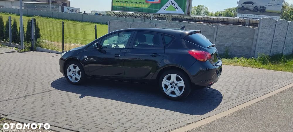 Opel Astra 2.0 CDTI Automatik ENERGY - 3