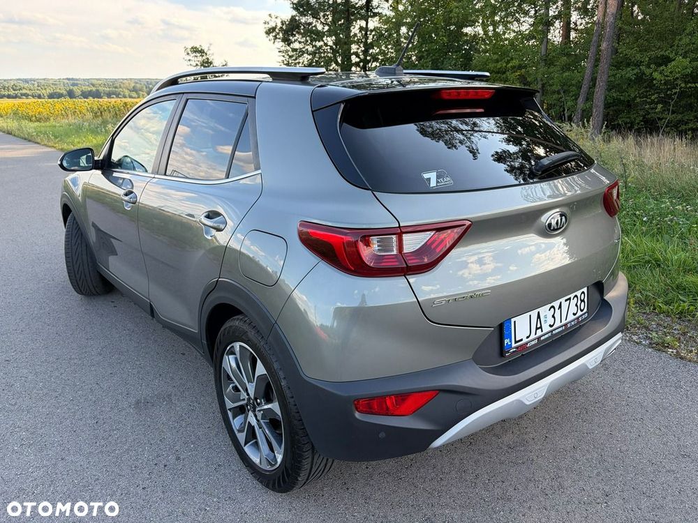 Kia Stonic - 3