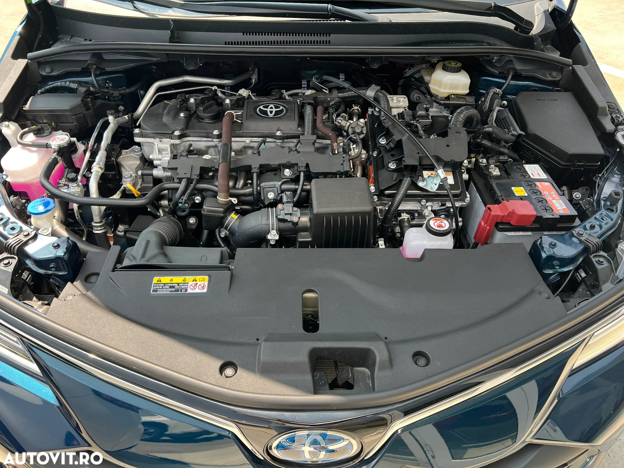 Toyota Corolla 1.8 HSD Dynamic - 38