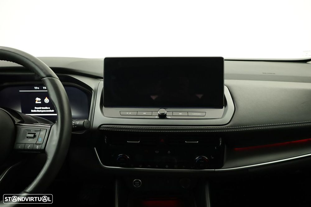 Nissan Qashqai 1.3 DIG-T N-Connecta LED Xtronic - 9
