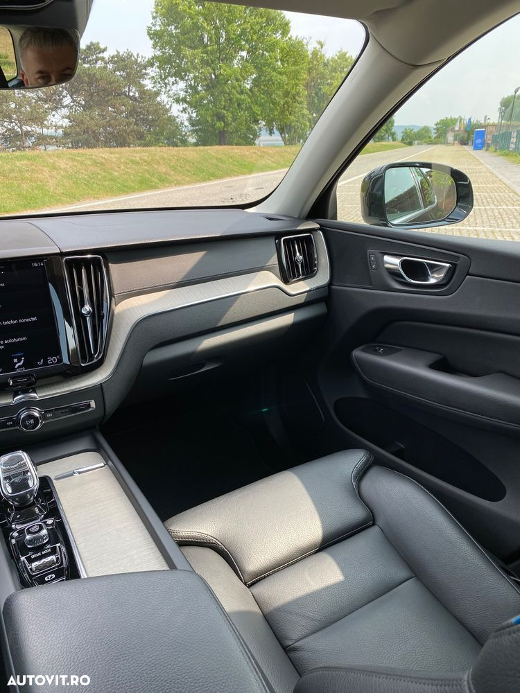 Volvo XC 60 D4 AWD Geartronic Inscription - 25