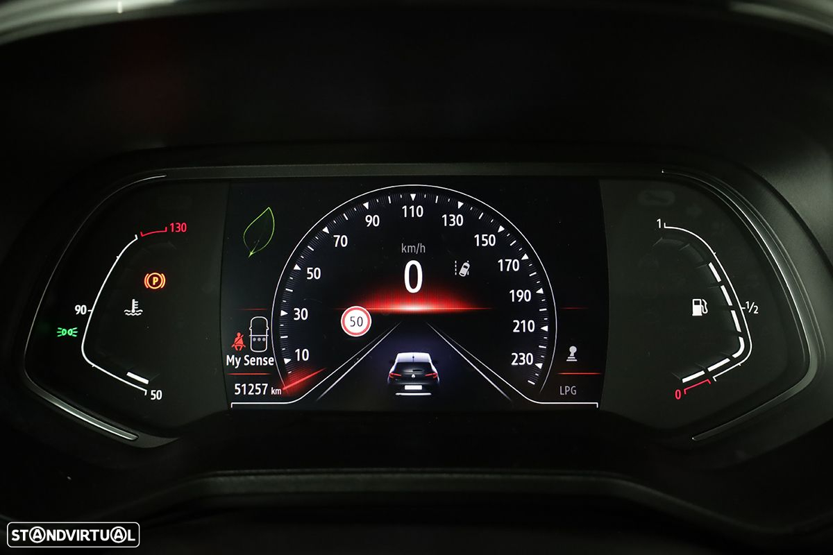 Renault Clio 1.0 TCe Techno Bi-Fuel - 16