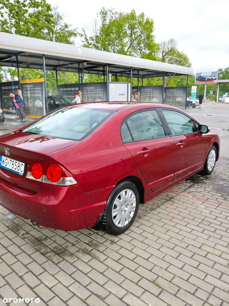 Honda Civic 1.8 Comfort - 9