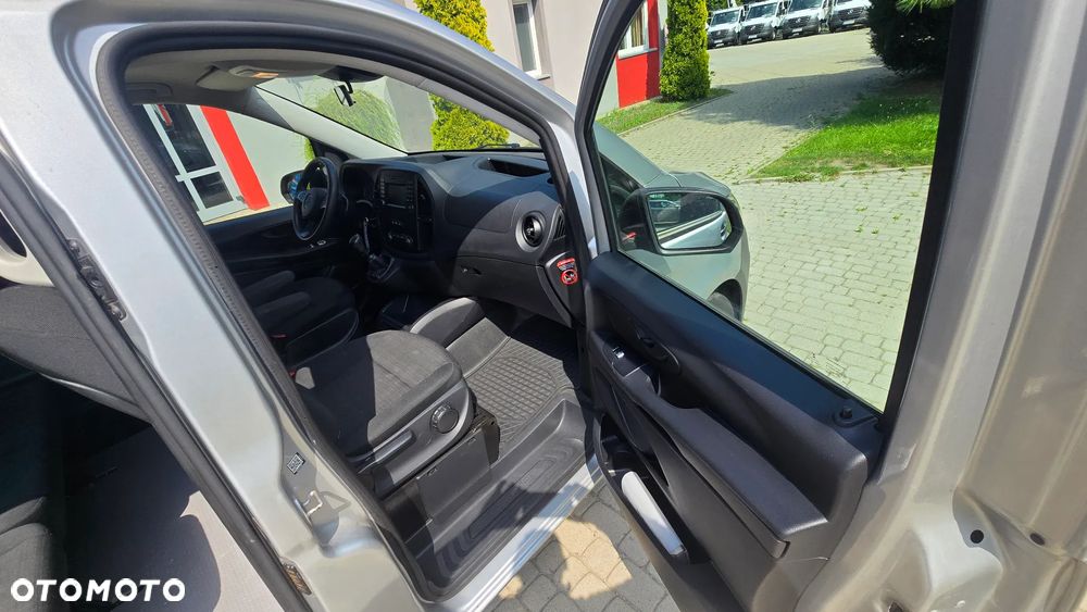 Mercedes-Benz Sprinter 907.233 - 9