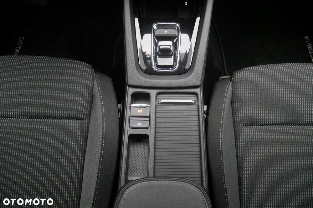Skoda Octavia - 11